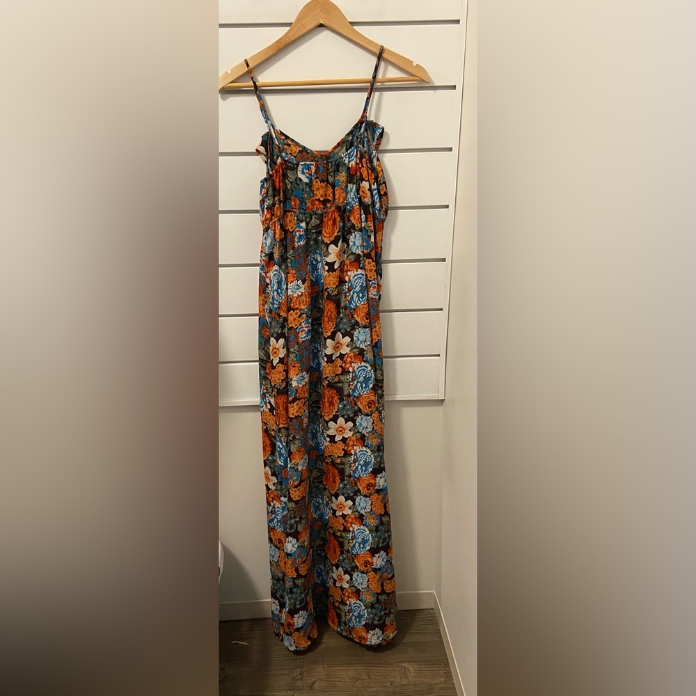 Alythea 🔶 floral dress, size small